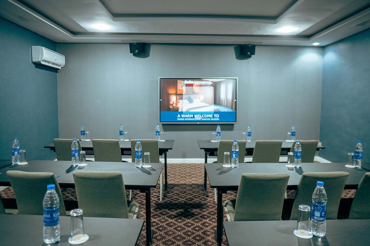 Eventives Meeting Room